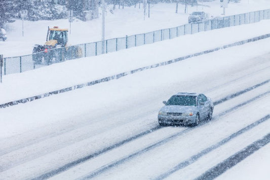 Winter Roads, Safe Travels: How to Build the Perfect Vehicle Emergency Kit